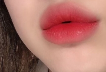 Bí quyết sở hữu đôi môi hồng hào tự nhiên với dịch vụ khử thâm môi tại Lady Beauty Academy