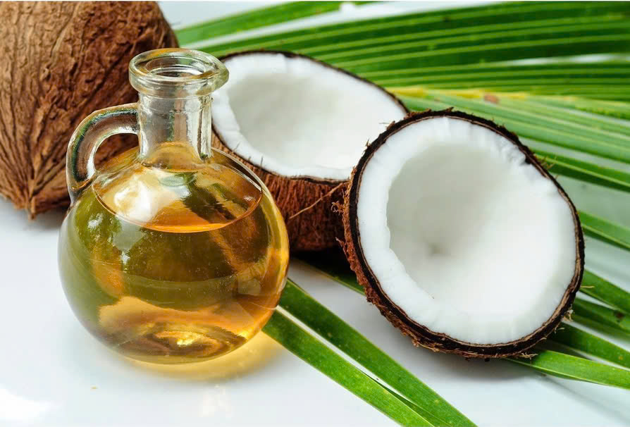 dưỡng môi bằng dầu dừa, dầu ô liu